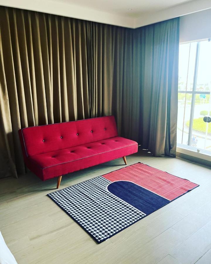 Presidency Airport Hotel Kochi Ngoại thất bức ảnh