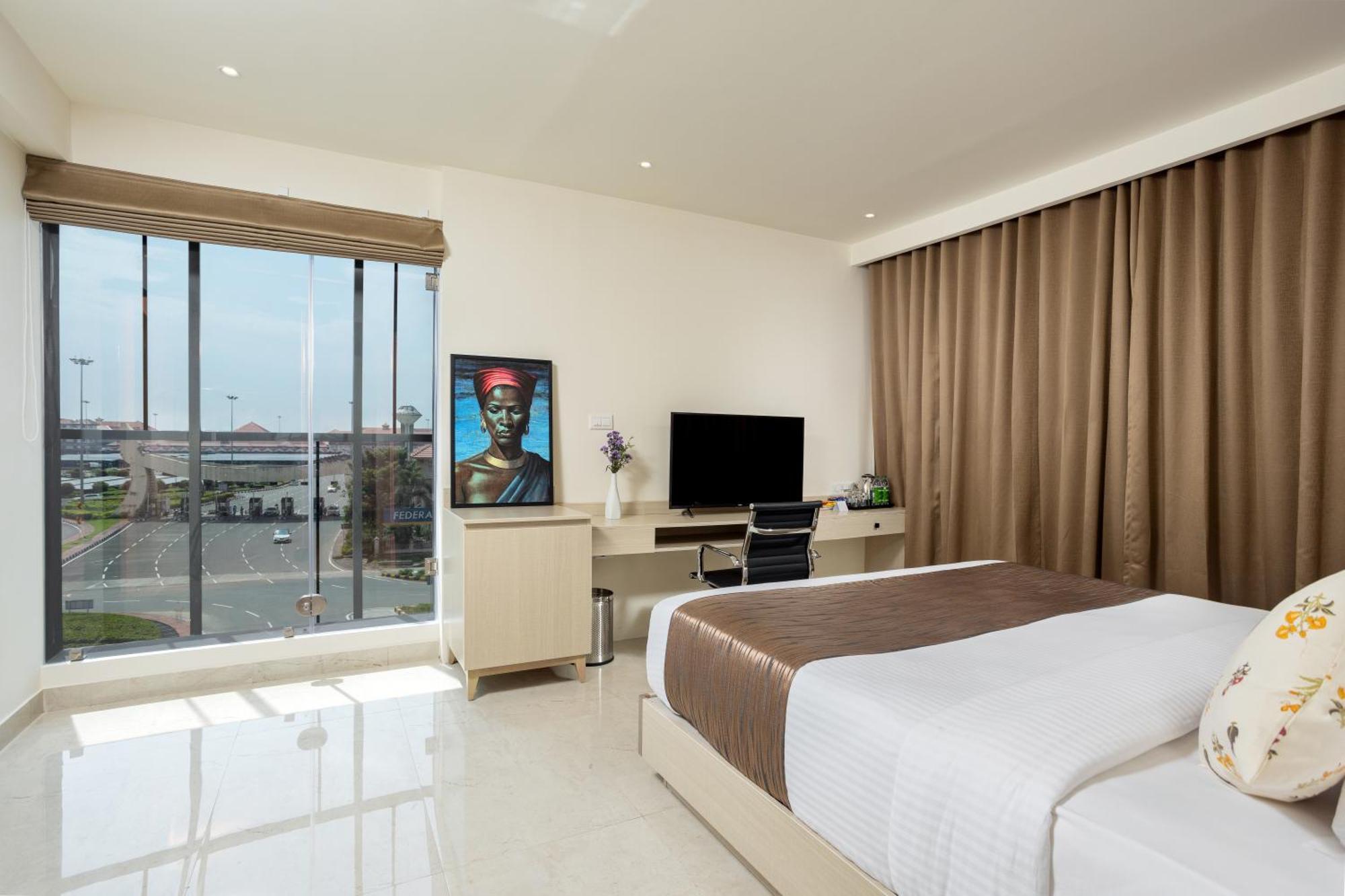 Presidency Airport Hotel Kochi Ngoại thất bức ảnh